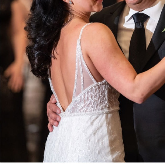 Calla Blanche Wedding Dress - Picture 11 of 12